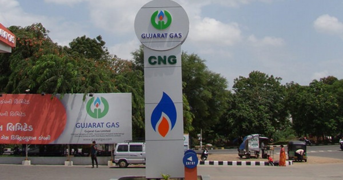 Govt issues notification to allow retrofitting of CNG engines in BS-VI vehicles